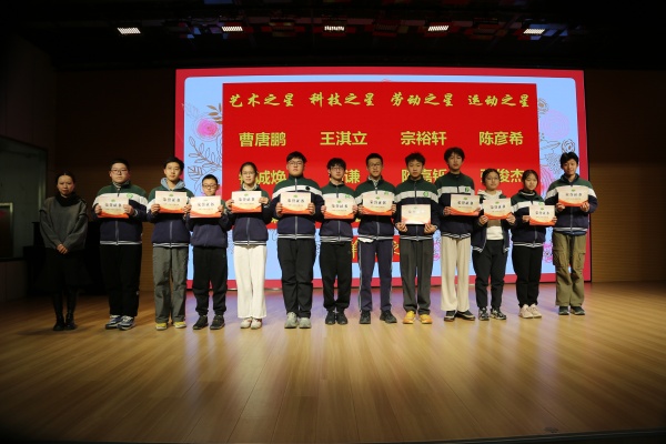 9055c8cc9a2640acb93ad656a69edeb4.JPG