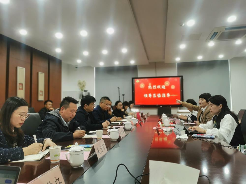 e45c24c01bf2475bbff4db2d835c18f2.jpg e45c24c01bf2475bbff4db2d835c18f2.jpg