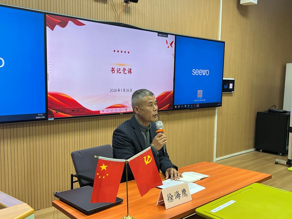 ed4cc34dce8d4efc8275f4328a399691.jpg ed4cc34dce8d4efc8275f4328a399691.jpg